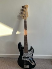 J&D Mini Bass guitar  - Short scale Fender jazz style - upgraded