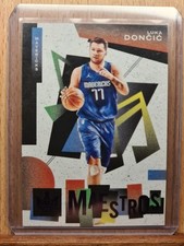 Luka Doncic #4 #33/49 2021-22 Panini Court Kings Maestros Mavericks J0124A