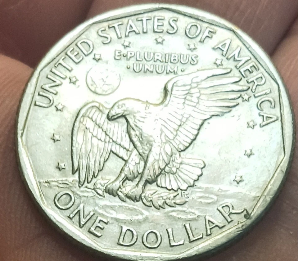 RARE ERROR 1979 D SUSAN B. ANTHONY DOLLAR COIN, DOUBLE DIE AND WIDE RIM BY DATE - Image 4 of 4