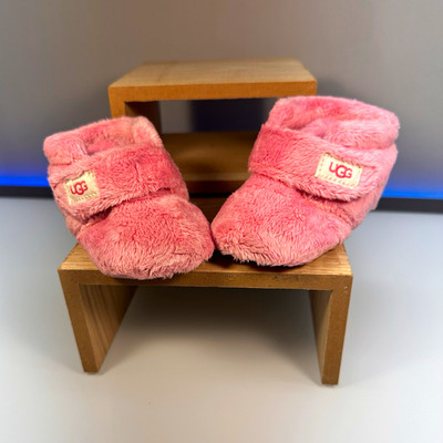 UGG Bixbee Pink Faux Fur Slip-On Bootie Slippers Newborn EU 18 UK 2 (A09)