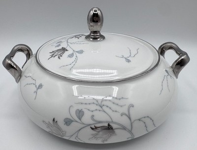 Eschenbach Marmonet China Silver Arbor Casserole Dish with Lid & Handles