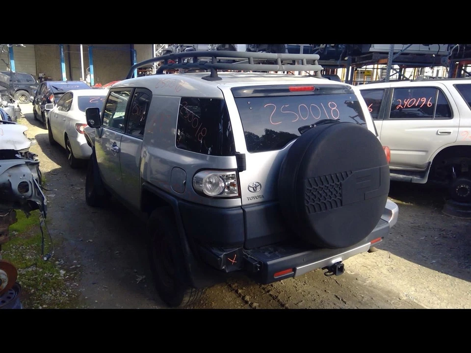 07 08 09 TOYOTA FJ CRUISER EJE TRASERO RELACIÓN 3.727 CON BLOQUEO DIFERENCIAL 1GRFE Foto 3 de 4