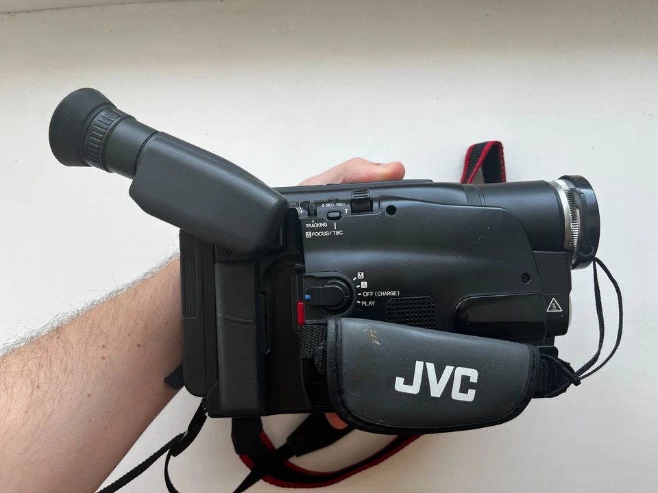 VTG JVC GR-FXM393 PAL Compact VHS VHSC Camcorder Camescope Video Camera (TESTED) - Image 4 of 4