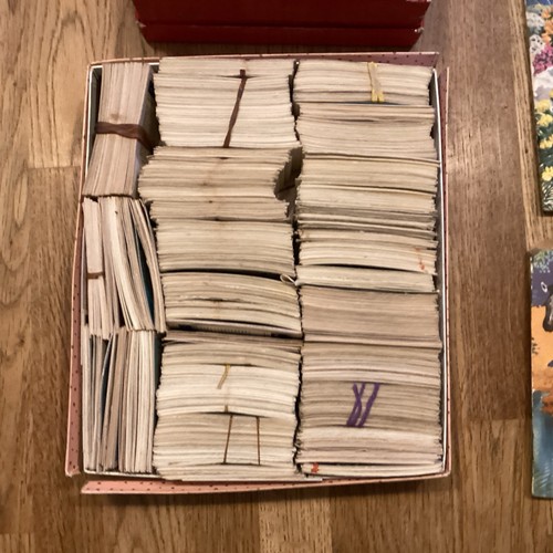 Job Lot Brooke Bond Tea Card Albums x 24 & 2 Boxes Of Cards - Picture 4 of 6