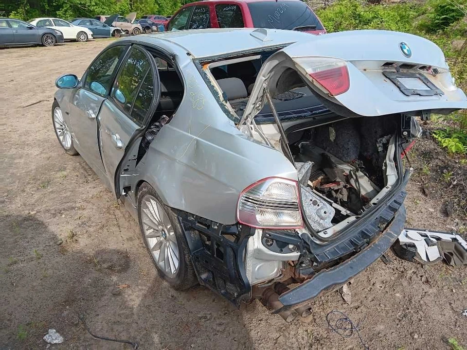 Chasis ECM Carrocería Control BCM Sedán Mercado Canadá Se Adapta 06 BMW 323i 2362 Foto 4 de 4