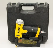 (MA4) Dewalt DWFP2350 23 Gauge Pneumatic Pin Nailer