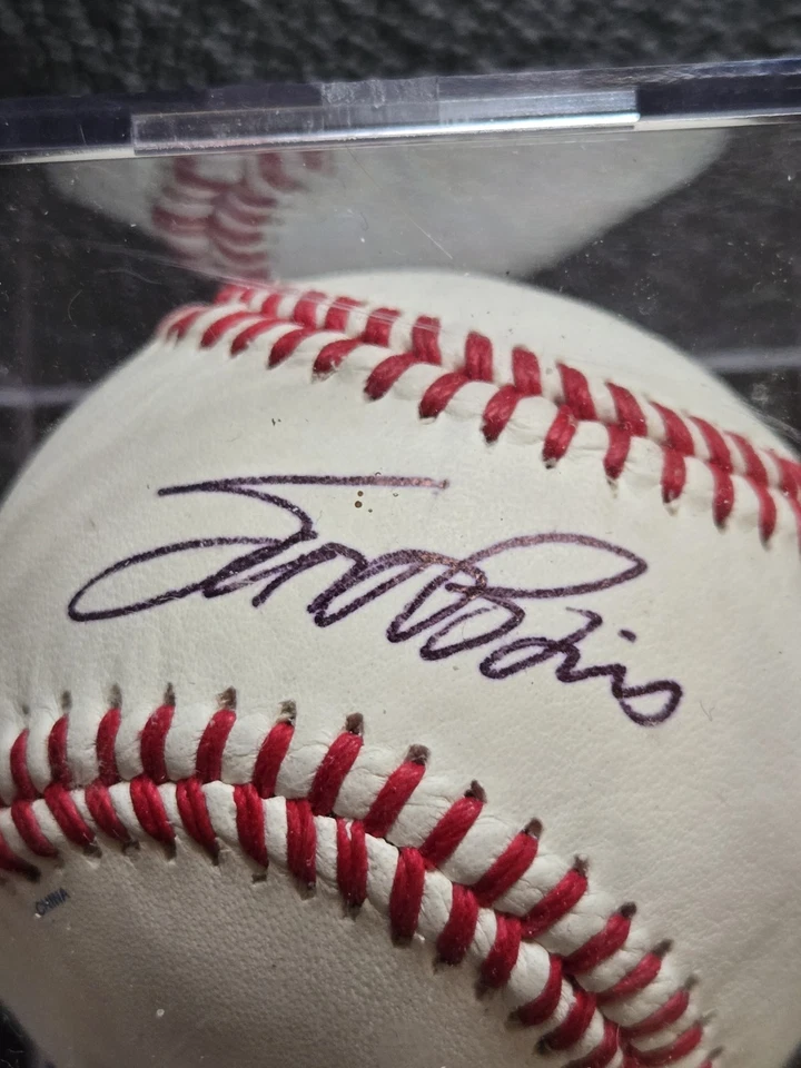 Béisbol firmado por Scott Brosius - Béisbol marca Trump - Autógrafo de los Yankees de Nueva York  Foto 2 de 4