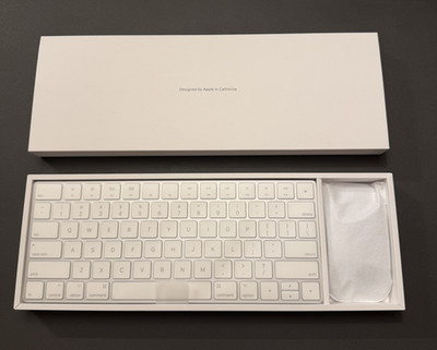 New Apple Magic Keyboard & Magic Mouse Wireless Bundle Set with Lightning port