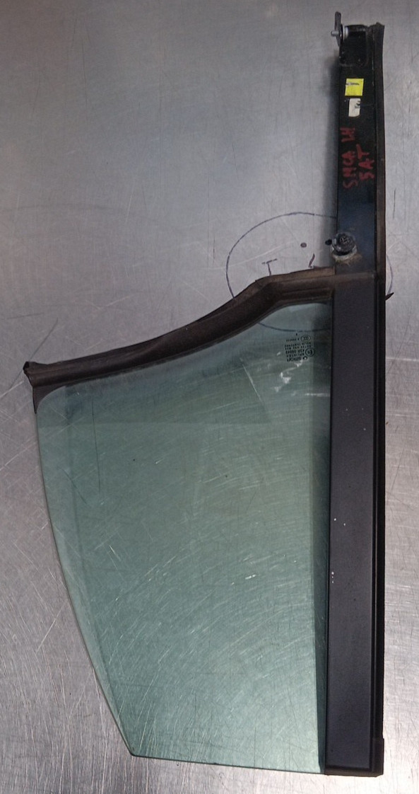SMART CAR FORTWO 2009 BRABUS LEFT HAND QUARTER WINDOW PARTITION 55V012C40A00 4R