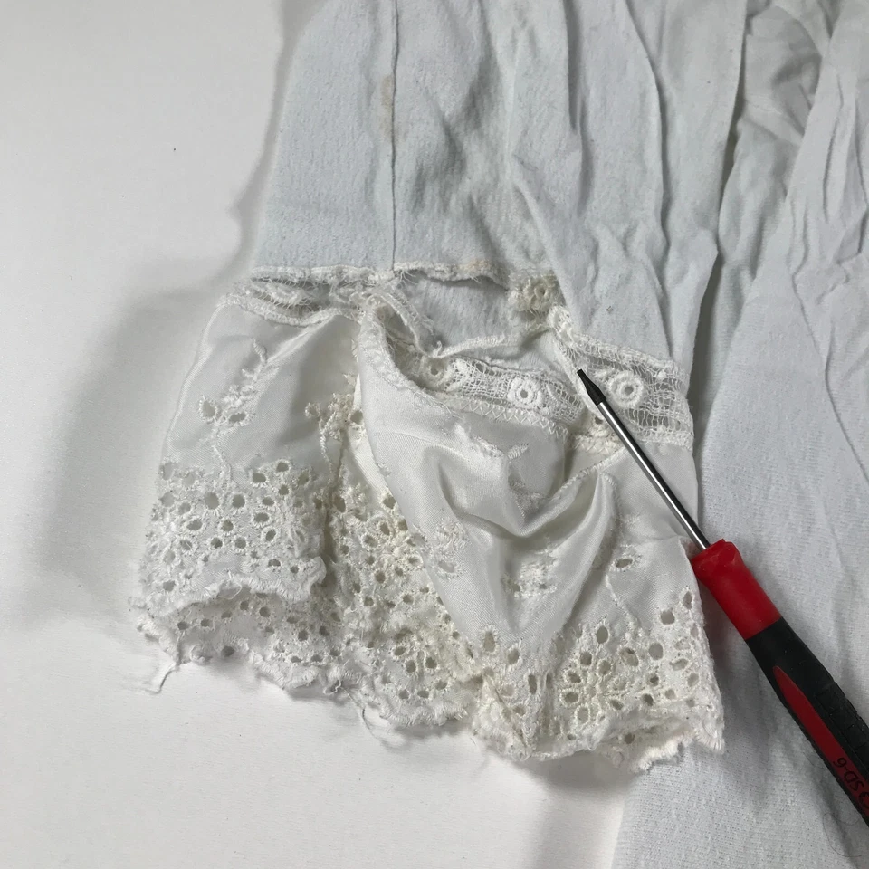 Camisón lencería Christian Dior vintage para mujer medio azul claro con encaje blanco Foto 3 de 4