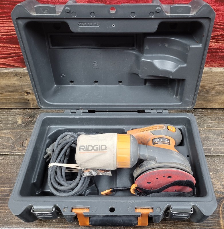 Ridgid CORDED Random Oribital Sander (R2600) w/ Hard Case