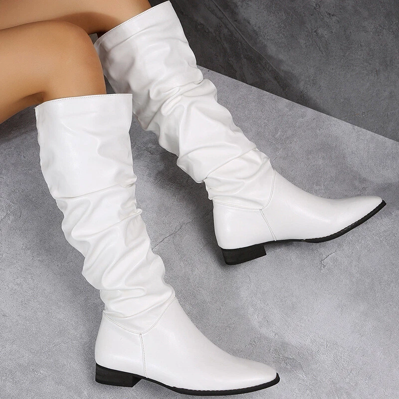 Flat heeled sales cowboy boots