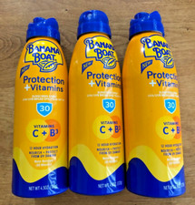 3 Banana Boat Protection Vitamins SPF 30 Vitamin C B3 Sunscreen Spray 4.5oz