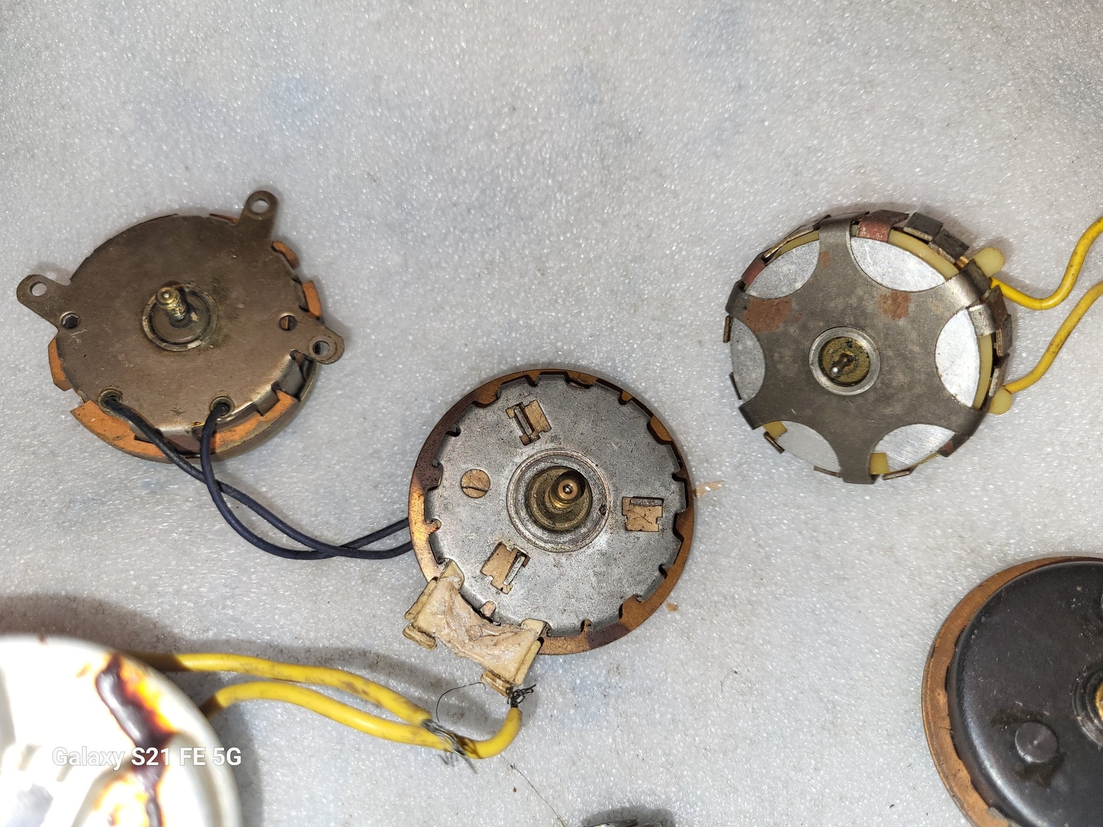 Lot of 8 vintage Electric Clock Motors Untested Lot 24 eBay