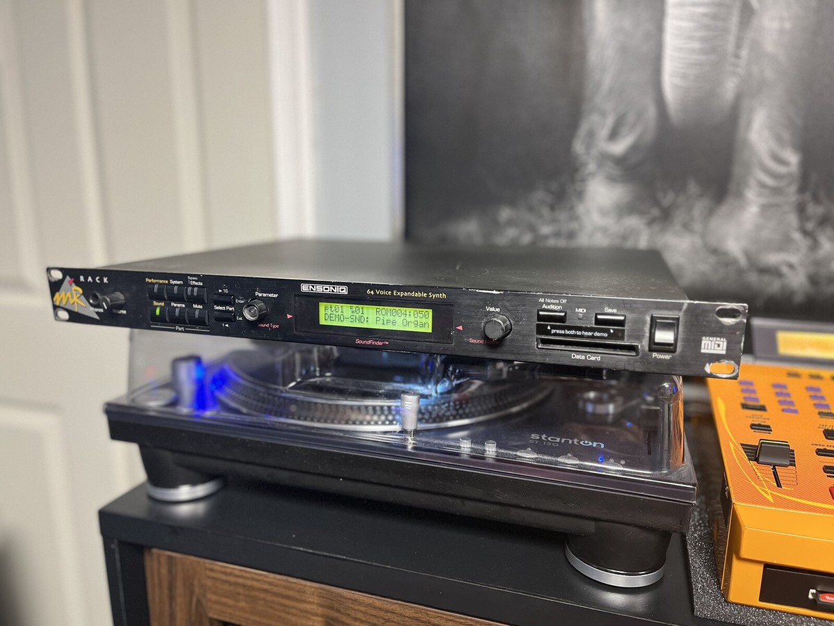 Ensoniq MR Rack ラックマウントシンセサイザー Ensoniq MR Rack 64-Voice Expandable Rackmount Synthesizer