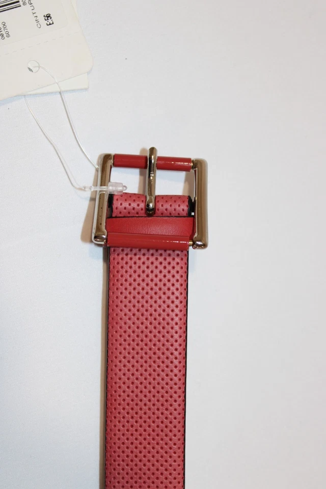 Cinturón de vestir Armani de cuero genuino rojo coral para hombre talla 38 (EU 56) hecho en Italia Foto 4 de 4