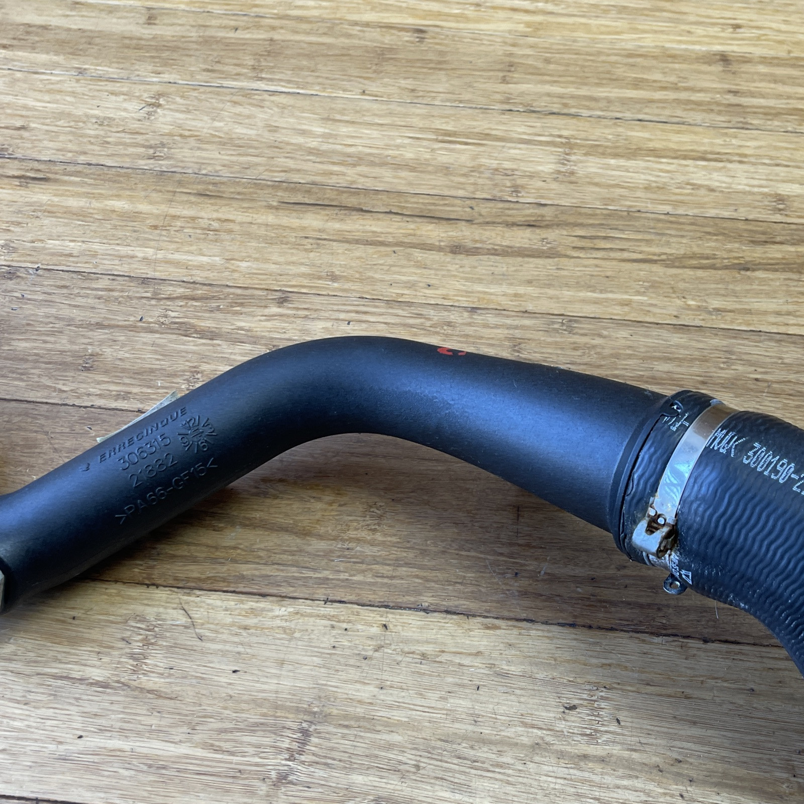 2015-2018 Ferrari California T Engine Intercooler Pipe Tube Hose Right OEM 3K