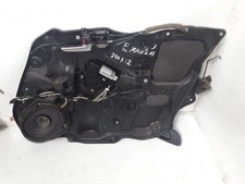 Porte avant et accessoires Mazda 121