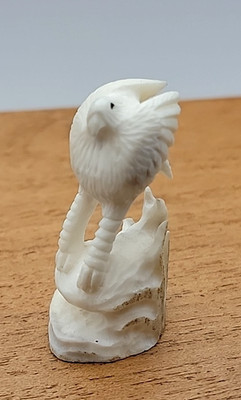 Zuni Fetish Native American (Deer? antler) EAGLE signed Ruben Najera