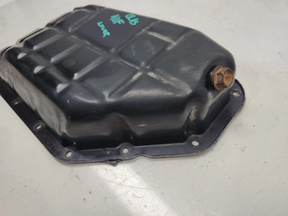 2010-12 Hyundai Santa Fe (3.5L / AT) Lower Oil Pan  - Image 3 of 4