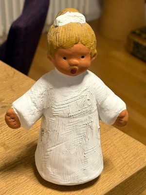  Süßer Original Jullar Singer Engel, 16 cm stehend   rar und neuwertig