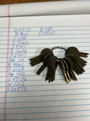 16 VINTAGE Slot Machine Keys, Mills Novelty Bell Lock