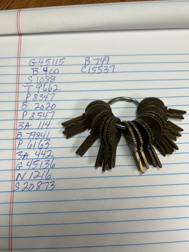 16 VINTAGE Slot Machine Keys, Mills Novelty Bell Lock