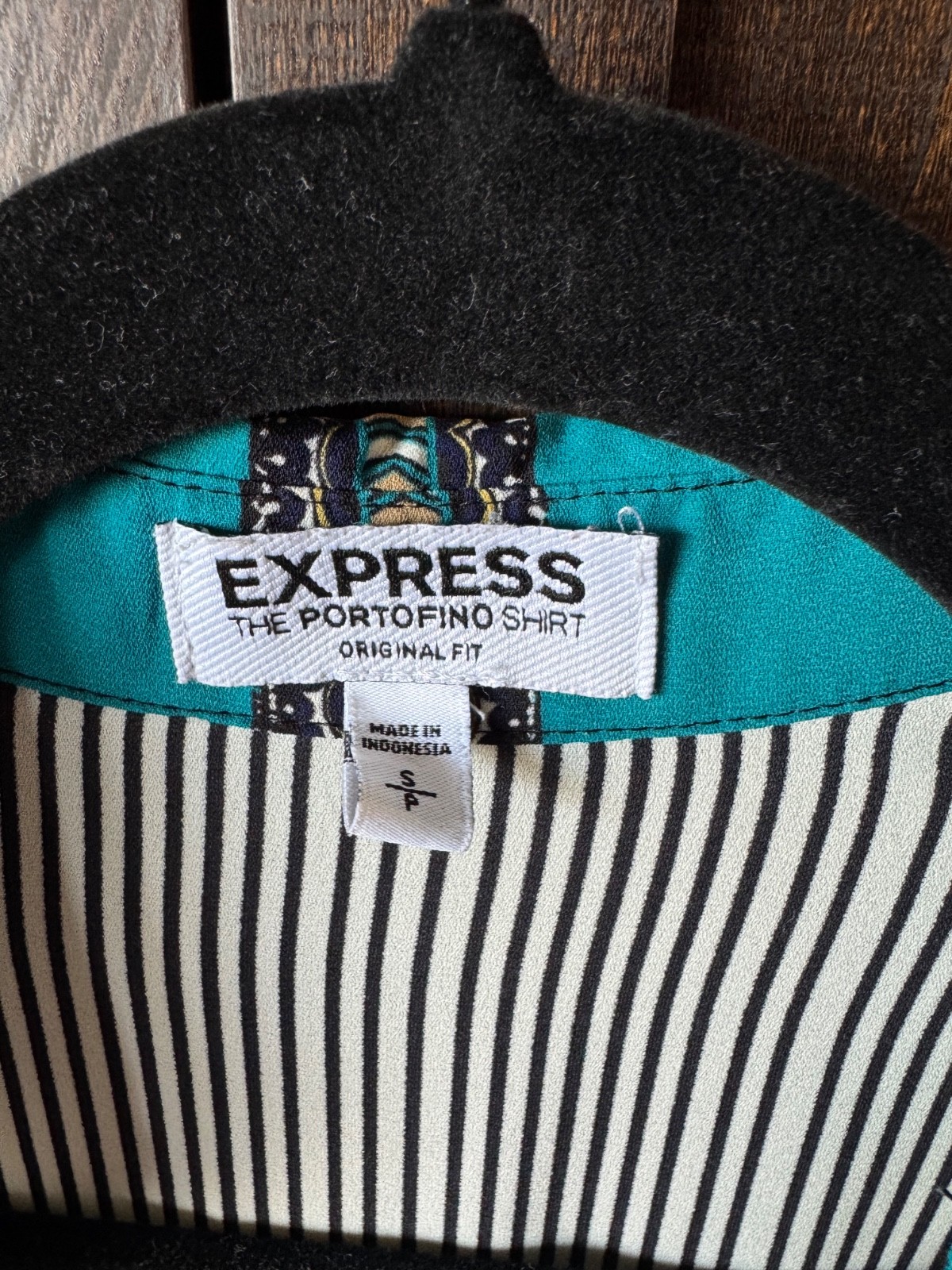 Express Portofino Pattern Collared Button-Up Blou… - image 3