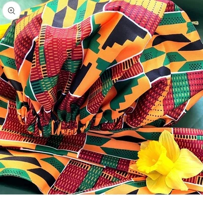 Le Turban Bohème en Tissu Kente en coton et satin - Photo 1/4