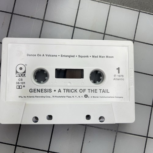 GENESIS Cassette Tape 70s Rock Prog A TRICK OF THE TAIL PHIL COLLINS - Picture 2 of 6