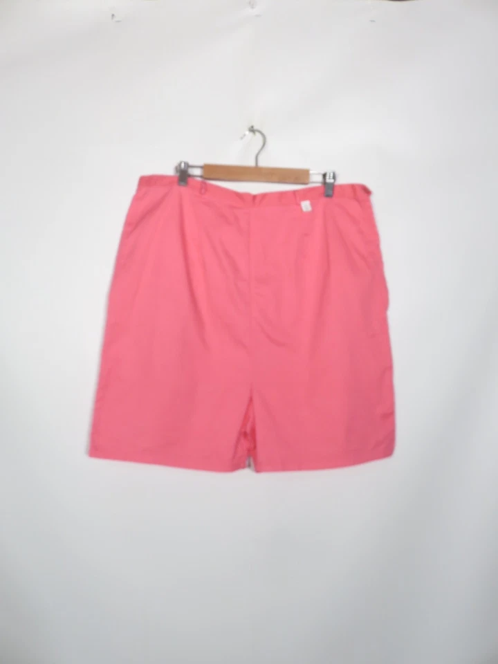 Vintage 60's Deadstock Plus Size Pink Cotton High Waist Shorts Size 35 Waist - Image 2 of 4