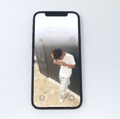 Apple iPhone 12 64GB Midnight Dish - Needs Reset - Please Read