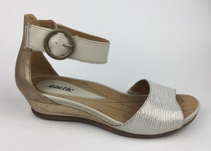 earth sandals hera