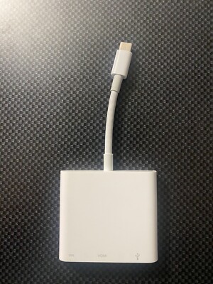 Apple純正品アダプターMUF82AM/A １点　#002 Apple MUF82AM/A Apple Certified Adapter USB C to HDMI w/USB