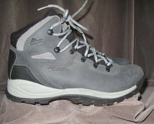 columbia plains ridge women's waterproof hiking shoes