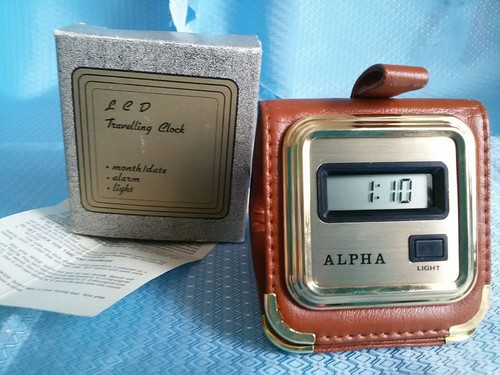 ALPHA Vintage LCD Travelling CLOCK Orologio Sveglia 70s GIACENZA NUOVA d' epoca ! | eBay