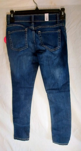 Childrens Place Jegging Blue Jeans Size 10 Girls Super Stretch Denim - Picture 9 of 10