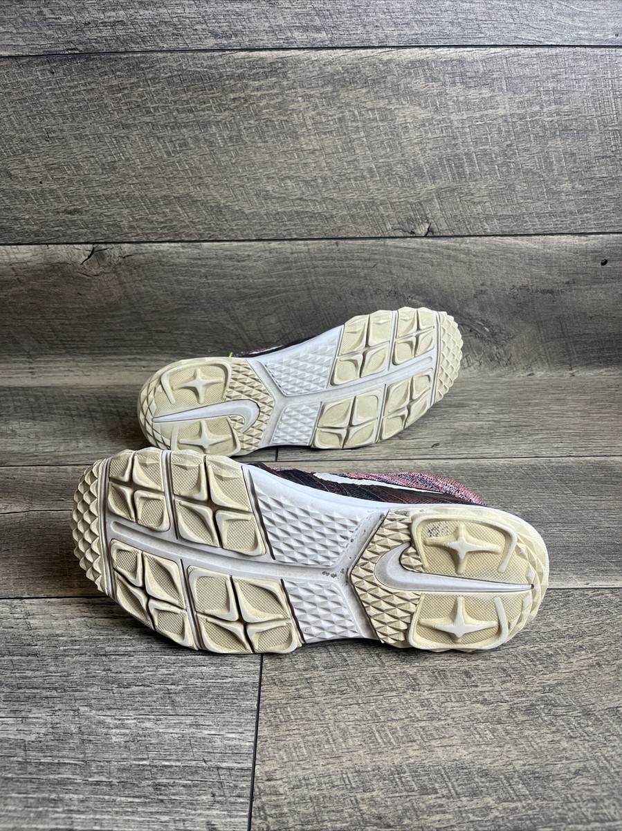 Nike Flyknit Chukka Spikeless Golf Shoes Multicolor 819009 Nike Flyknit Chukka Spikeless Golf Shoes Multicolor 819009