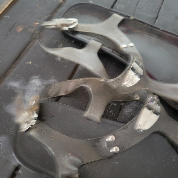 Michael Kors Women's 8 Grey Black Jelly Sandals T-Strap Thongs Spring Summer thumbnail 3