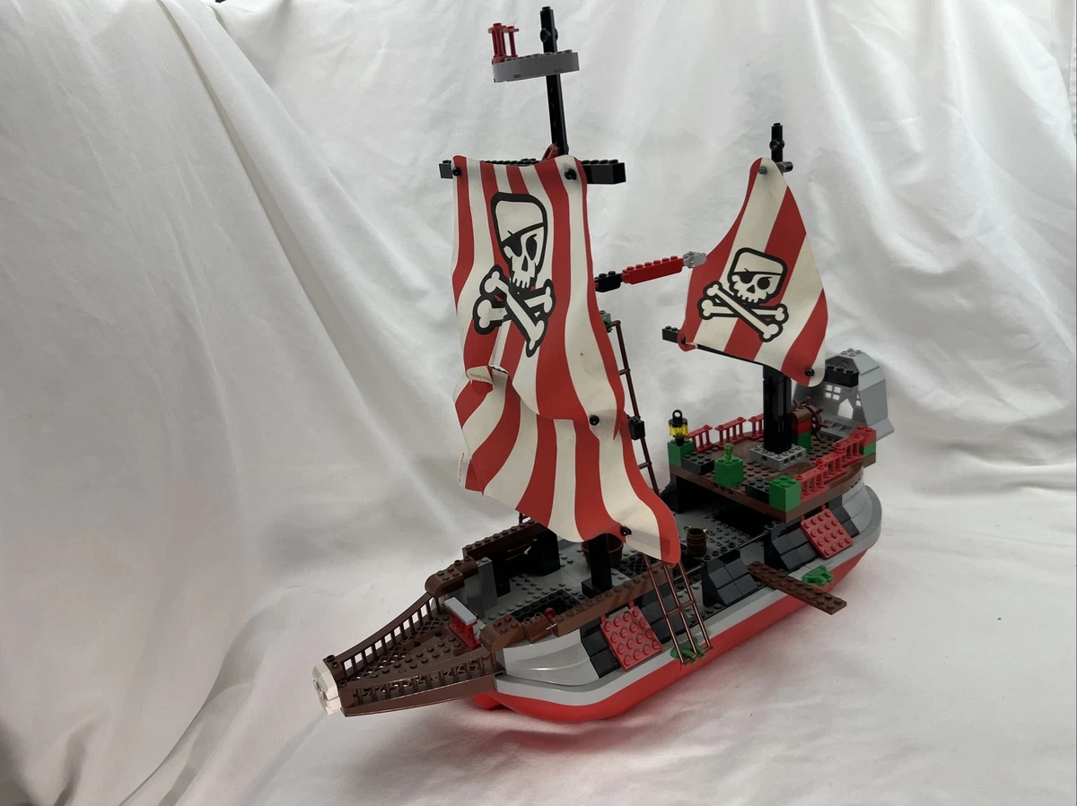 Lego Captain Redbeard s Pirate Ship 7075 Incomplete
