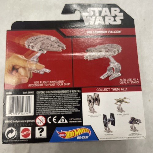 Hot Wheels Star Wars Force Awakens MILLENNIUM FALCON 1:64 2014 NEW - Picture 8 of 12