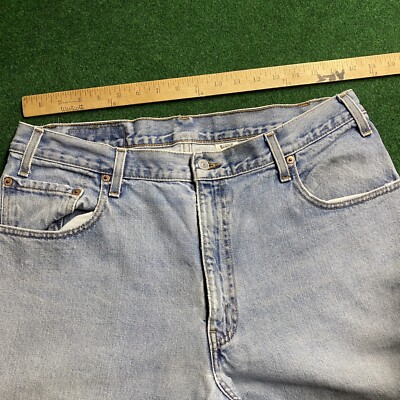 Vintage Levis 560 Jeans Mens 36 Light Wash Loose Fit Tapered Leg