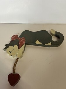 Wooden Cat Wall Hanging