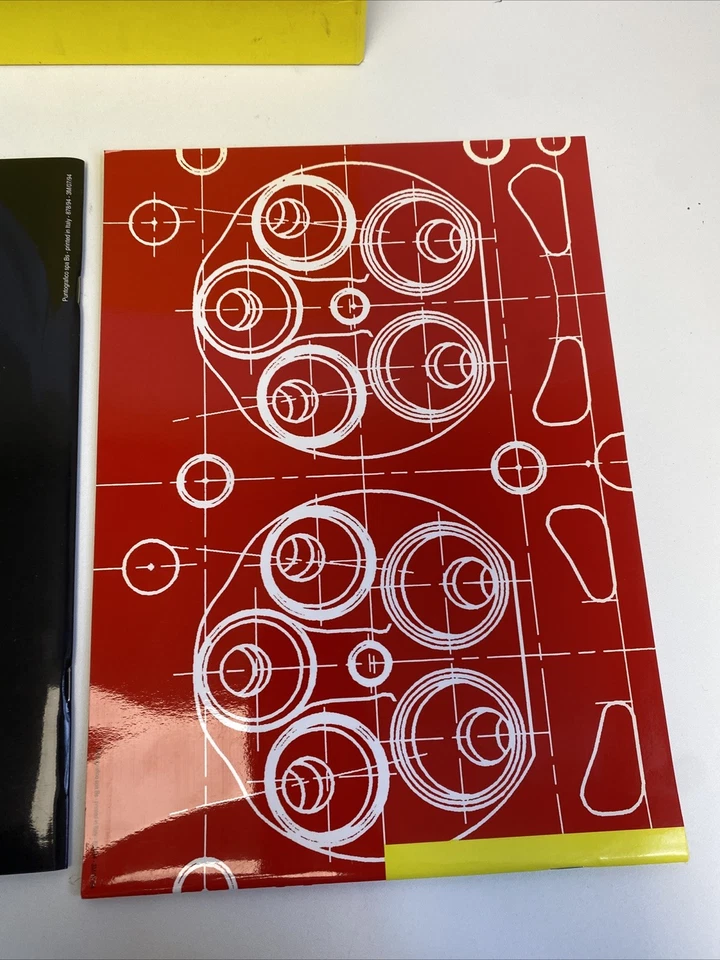 Ferrari 456GT y F355 Berlinetta 1994 folletos de ventas Foto 4 de 4