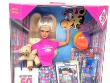 1997 Mattel I'm a Toys "R" Us Kid! Barbie #18895 New
