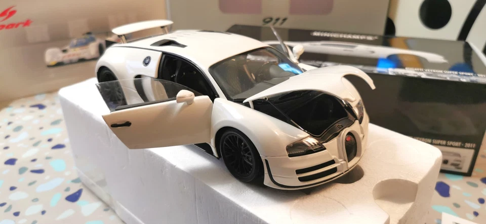 Minichamps Bugatti Veyron Super Sport 1/18, No Autoart, Kyosho, 1/18  - Photo 2/4