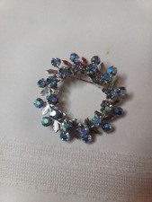 Blue Silver tone Wreath Brooch Pin 2" tall Unmarked
