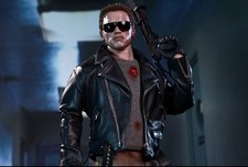 HOT TOYS MMS238 TERMINATOR