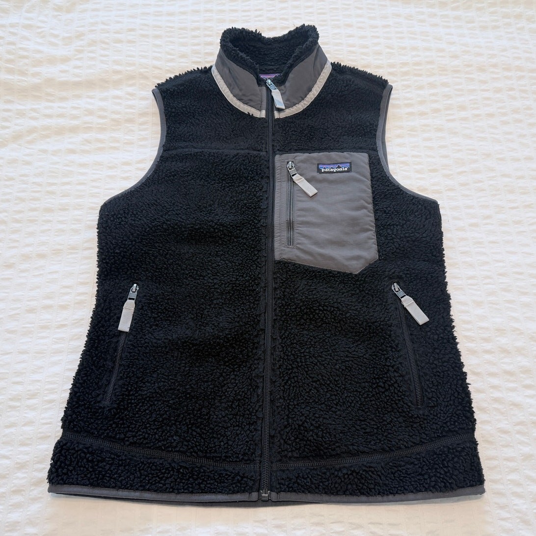 Patagonia Men's Small Classic Retro-X Fleece Vest Black and Gray