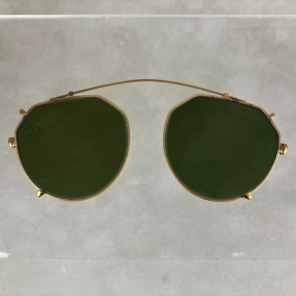 Free People Olive Green Oval Sunglasses with Gold Tone Metal Arms- Black Lenses Ray-Ban Oval Flat Lenses M (51 - 21) with Green lenses and  main image 4